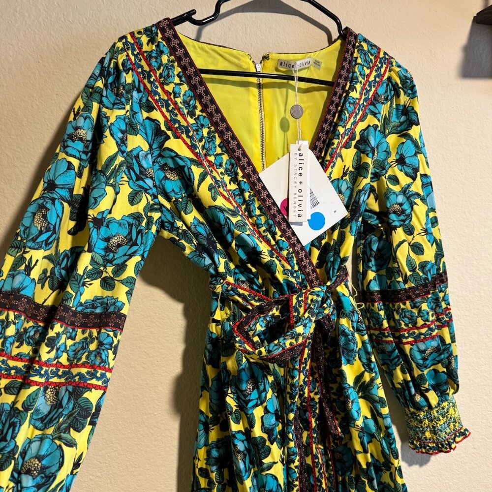 Alice + Olivia floral dress - NWT